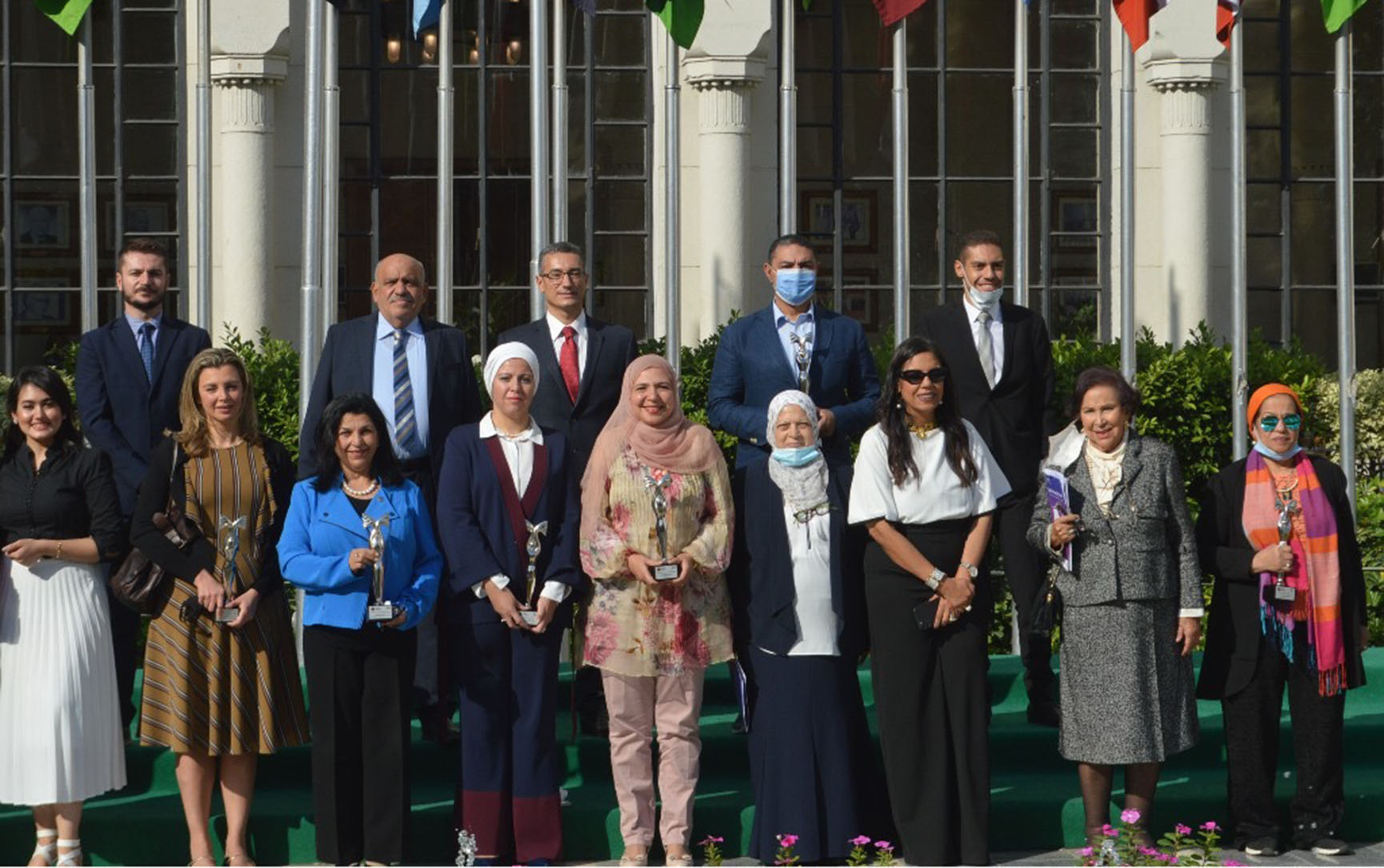 Under the auspices of the League of Arab States, the Arab Council for Social Responsibility honors Mariam Ibrahim El-Araby in appreciation of her role in supporting community work